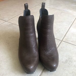 Pedro Garcia Leather ankle boots